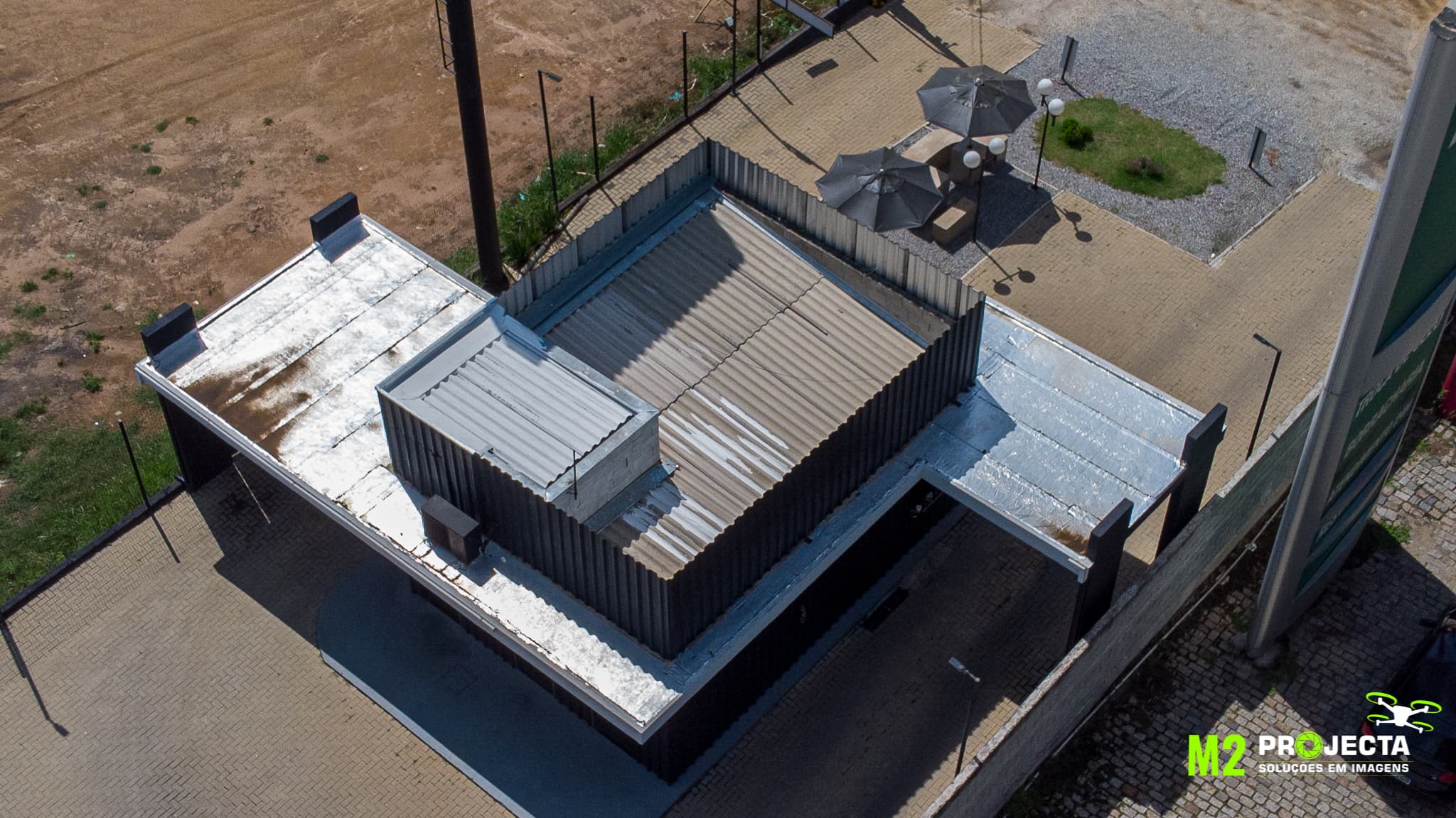 Visão Aérea de Estrutura Comercial